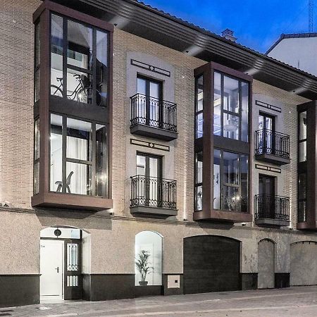 Apartamentos Inloft Леон Экстерьер фото